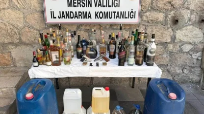 Mersin’de 400 litre sahte içki ele geçirildi