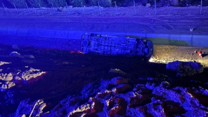 Mersin’de işçi servisi uçuruma yuvarlandı: 13 yaralı