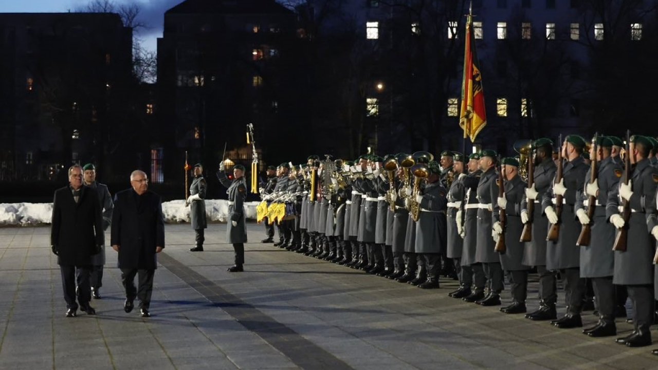 Milli Savunma Bakanı Güler, Almanya Savunma Bakanı Pistorius ile bir araya geldi