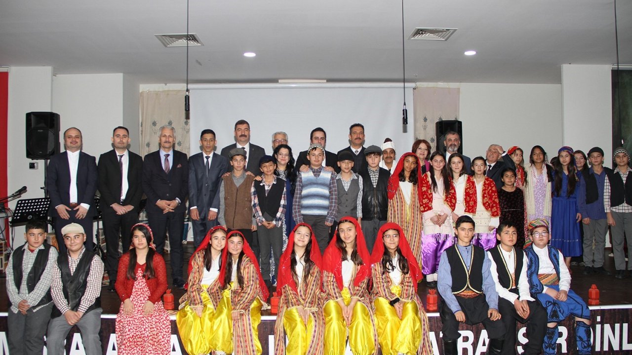 "Mısralarda Saklı Kula Tiyatral Şiir Etkinliği" yoğun ilgi gördü