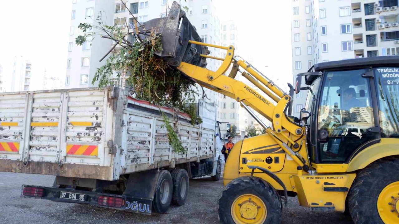 Muratpaşa’da çevreyi kirletenlere 1 milyon 395 bin lira ceza