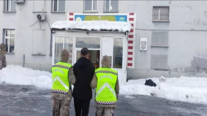 Muş’ta hırsızlık suçundan aranan şahıs yakalandı