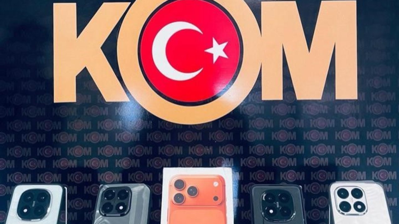 Muş’ta kargo paketinden kaçak telefon çıktı