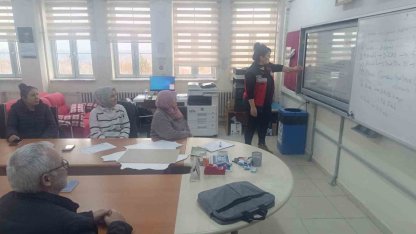 Okul kantinleri çalışanlarına özel hijyen eğitimi verildi