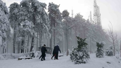 Ordu’nun ‘seyir terası’ Boztepe’de kar güzelliği
