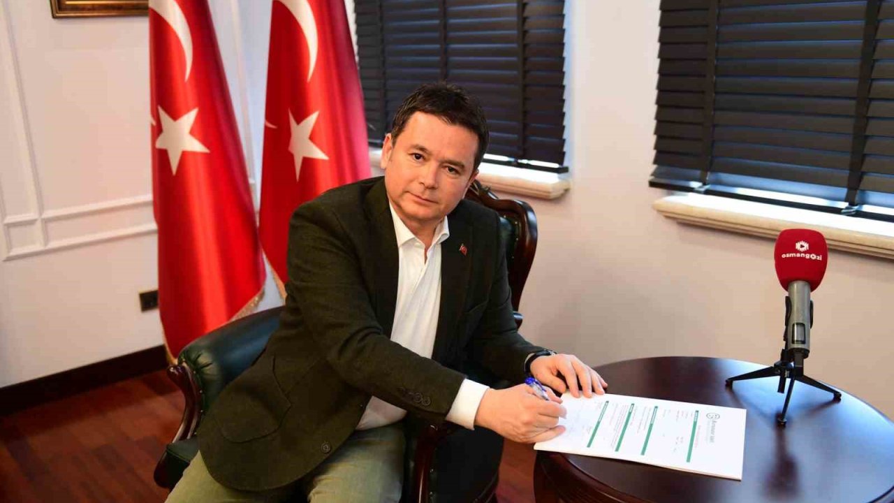 Osmangazi Belediye Başkanı Erkan Aydın, Bursaspor Vakfı Mütevelli Heyeti’ne katıldı