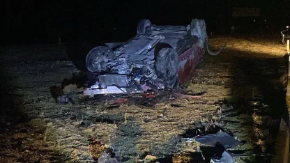 Otomobiller kavşakta çarpıştı: 4 yaralı