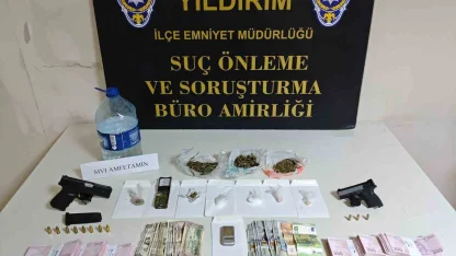 Polis pizzacı kılığına girdi, "Baron abla" lakaplı torbacı kadını yakaladı