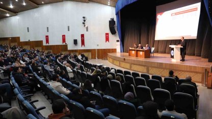 Rektör Prof. Dr. Göktaş, akademik personelle bir araya geldi