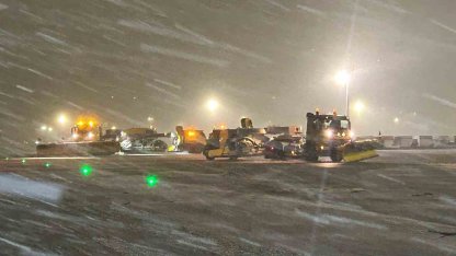 Sabiha Gökçen Havalimanı’nda karla mücadele çalışması