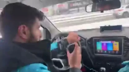 Sağlık ekipleri zorlu kar yolculuğunun ardından hastaya ulaştı