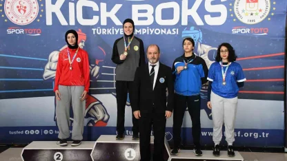 Sakaryalı sporculardan iki ayrı branşta altın madalya