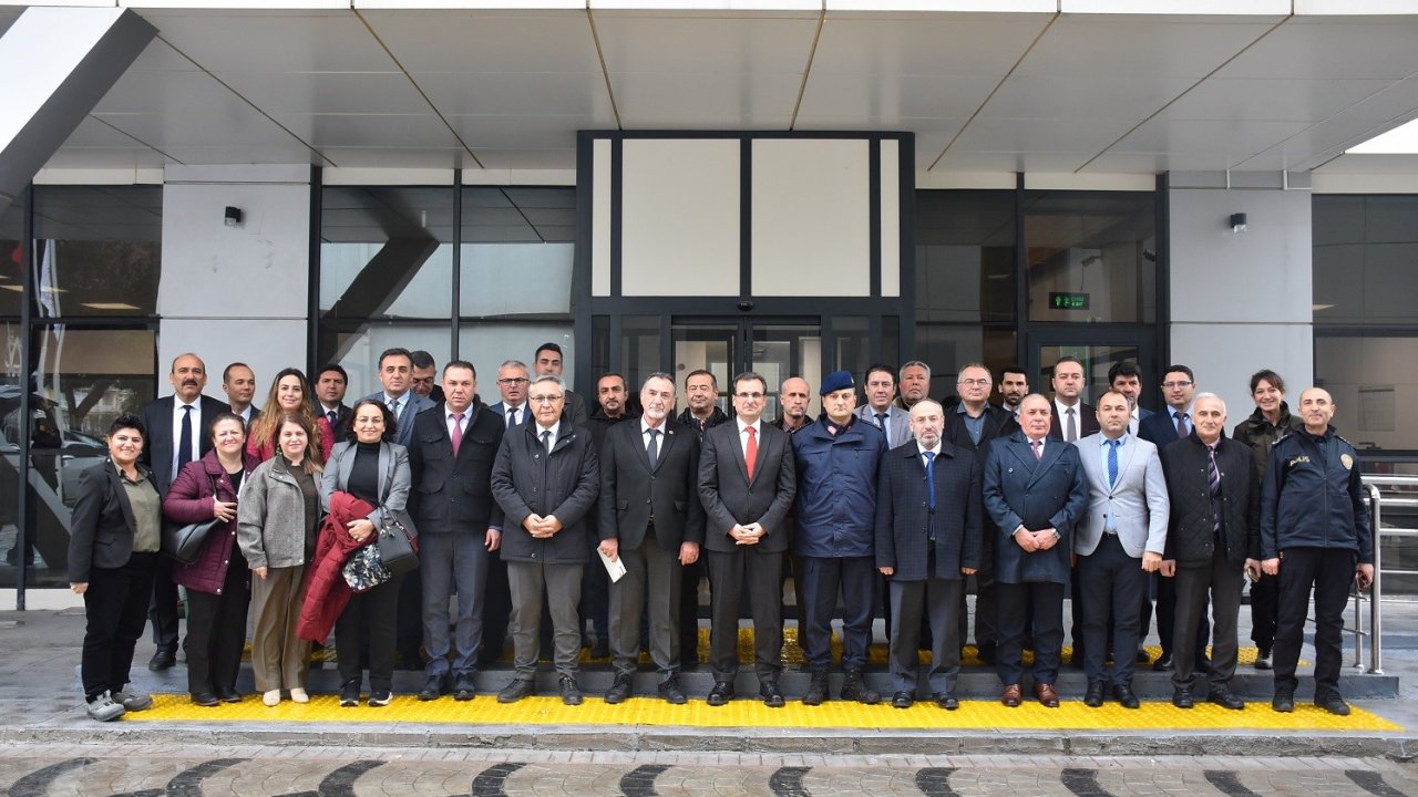 Salihli’de hizmet zirvesi: Yatırımlar, projeler ve koordinasyon ele alındı