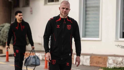 Samsunspor, Kasımpaşa maçı için İstanbul’a gitti