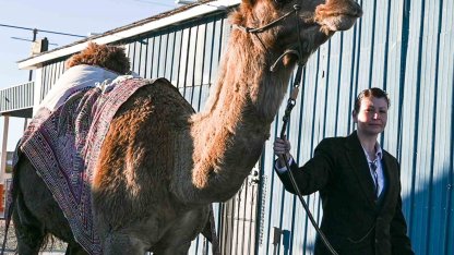 Sanatçı Mertcan Türkoğlu, Hi Jolly’nin Arizona’daki anıt mezarı başında anıldı