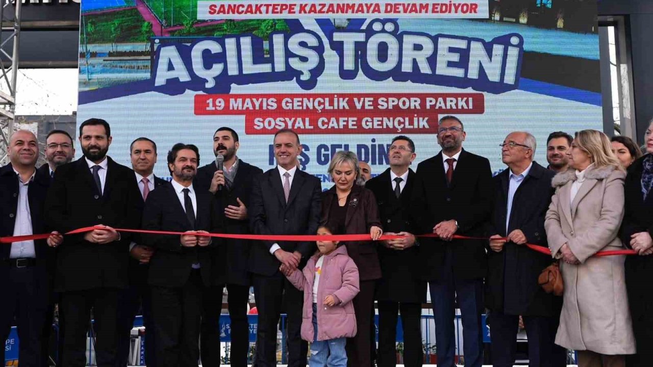 Sancaktepe’de gençliğe ve spora büyük yatırım: 19 Mayıs Gençlik ve Spor Parkı hizmete açıldı