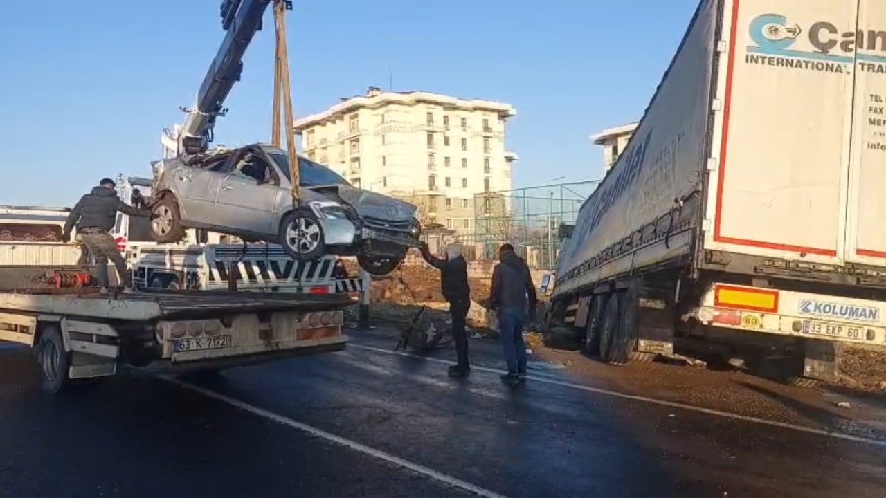 Şanlıurfa’da buzlanma nedeniyle zincirleme kaza: 2 ölü
