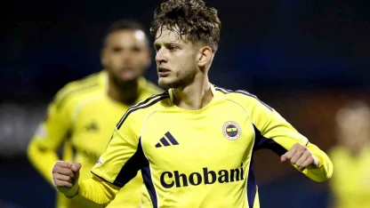 Sebastian Szymanski, Rennes’e transfer oldu