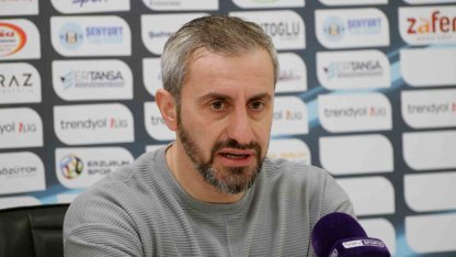 Serkan Özbalta: "Önümüzde 15 hafta var ve çok sayıda final maçı oynayacağız"