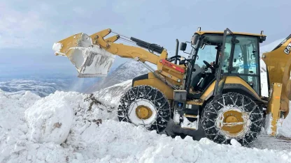 Siirt’te 146 köy yolu ulaşıma açıldı