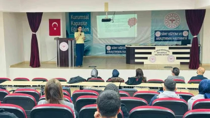 Siirt’te ’Kuduz Riskli Temas Bildirimi ve Profilaksi Uygulamaları’ eğitimi düzenlendi