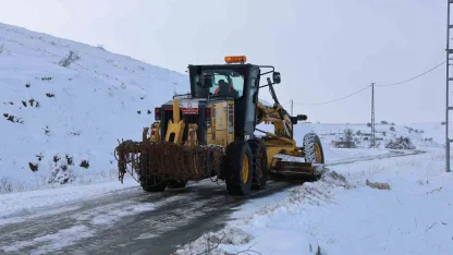Sivas’ta bin 231 köyden 945’ine ulaşım sağlanamıyor