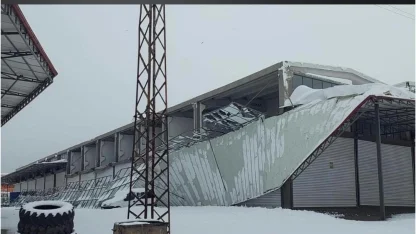 Siverek’te kar felaketi: Ahırlar ve sanayi sitelerinde çatılar çöktü