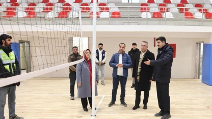 Sultangazili gençler modern bir spor merkezine daha kavuşuyor