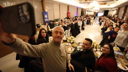 Tahmazoğlu Şahinbeyli öğrencilerle Bingöl ve Erzurum’da buluştu