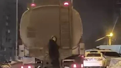 Tanker arkasında tehlikeli yolculuk