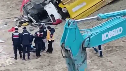 Taş ocağında uçuruma yuvarlanan kamyonun sürücüsü hayatını kaybetti
