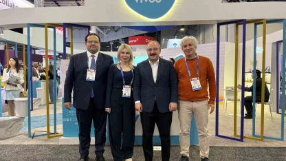 TBMM Sanayi Komisyonu Başkanı Varank, CES’teki Türk girişimcileri ziyaret etti