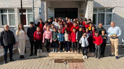 Tırazlar Hüseyin Gümüşlü İlkokulu’nda yazar-öğrenci buluşması