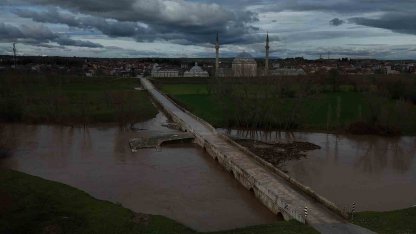 Tunca Nehri alarm veriyor: Tarım arazileri sular atında kaldı