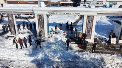 Tunceli Belediyesi karla mücadele çalışmalarını sürdürüyor