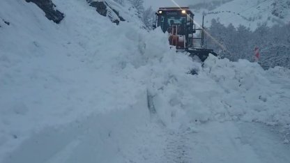 Tunceli-Ovacık yolunda çığ: Ulaşım kısa sürede yeniden sağlandı