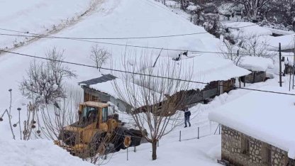 Tunceli’de karla mücadele çalışmalarını aralıksız sürdürüyor