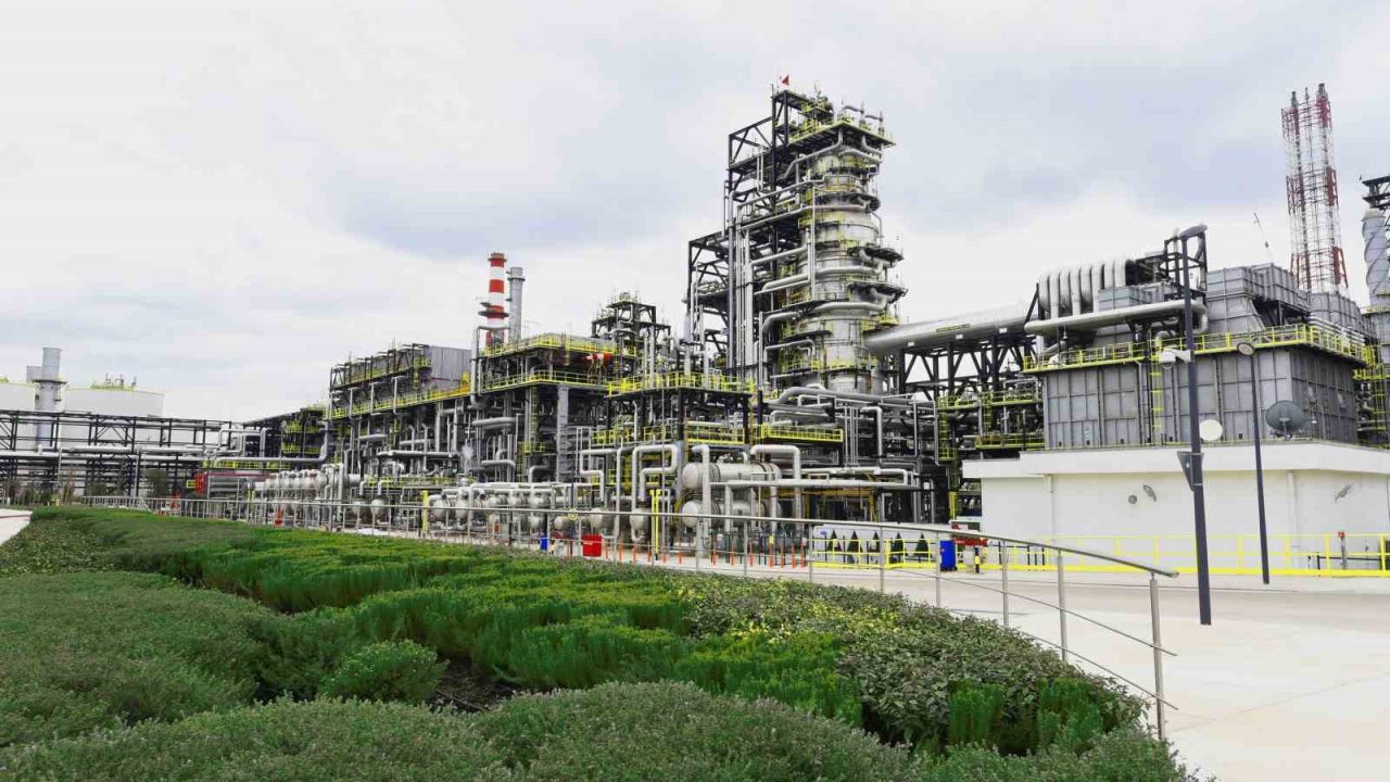 Tüpraş, CDP’de sektörünün global liderleri arasında yer aldı