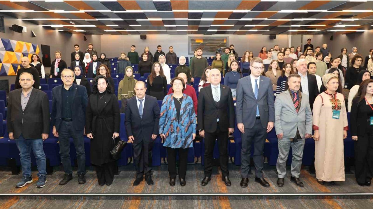 Türk dünyası şairleri BUÜ’de buluştu