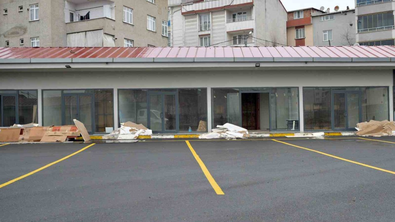 Türkiye’nin ilk 112 Komuta Merkezi Esenyurt’ta hayata geçiyor