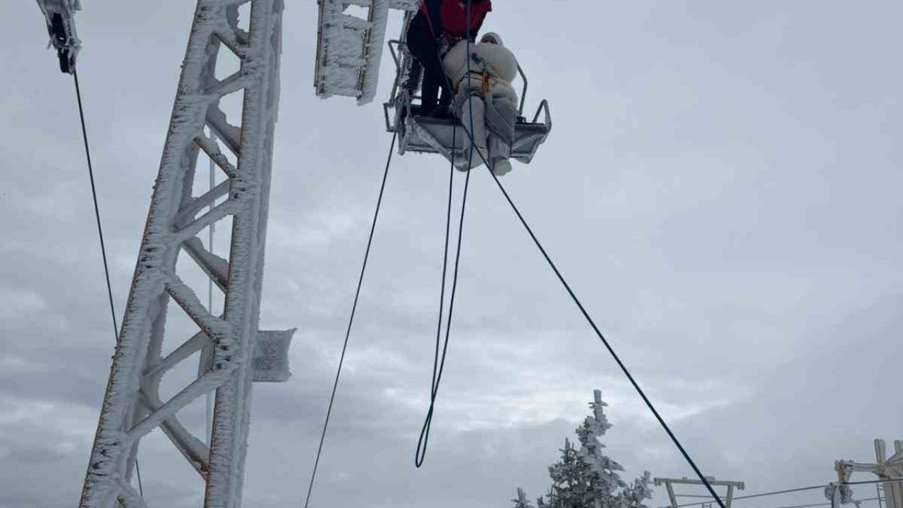 Uludağ’da telesiyej arızası: 40 tatilci mahsur kaldı