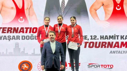 Uluslararası Yaşar Doğu, Vehbi Emre ve Hamit Kaplan Turnuvası’nda ikinci gün tamamlandı