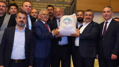 Üreticilere 1 yılda 12 milyon TL’lik tohum dağıtıldı
