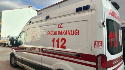 Uşak’ta bahçesindeki fırını yıkarken duvarın altında kalan adam yaralandı
