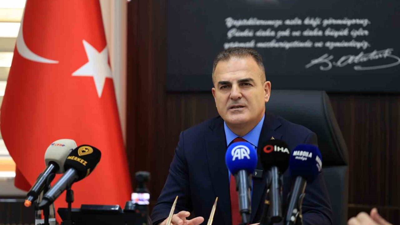 Vali Akbıyık: "Teknoloji bağımlılığı toplumu tehdit ediyor"