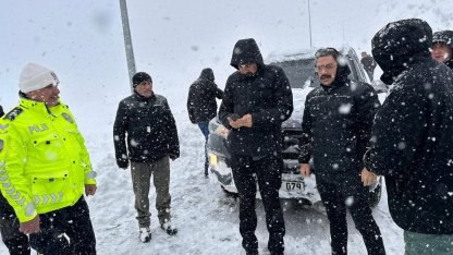 Vali Çelik’ten çığ uyarısı: "Zorunlu olmadıkça dışarı çıkmayın"