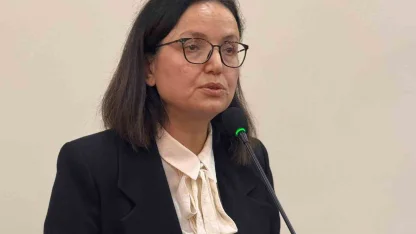 Vali Kaya’ya veda gecesi