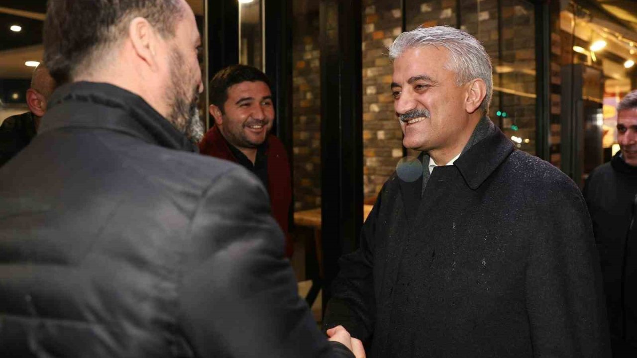 Vali Makas, Konuralp’de yapılan denetime katılarak esnafları ziyaret etti