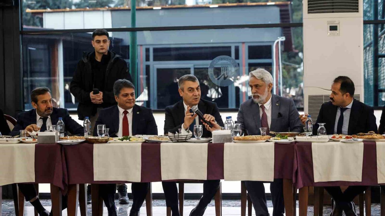 Vali Toros: "Mersin, potansiyeli ve gücüyle çok kıymetli bir şehir"