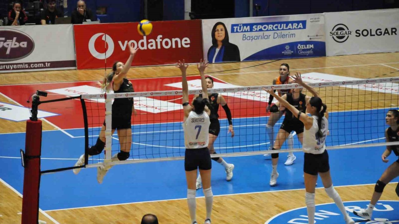 Vodafone Sultanlar Ligi: Aydın Büyükşehir Belediyespor: 0 - Galatasaray: 3